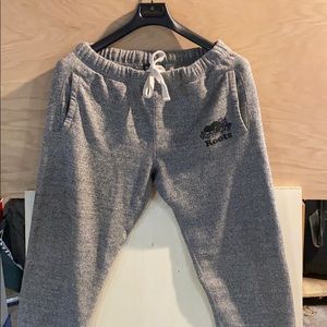 Root sweatpants